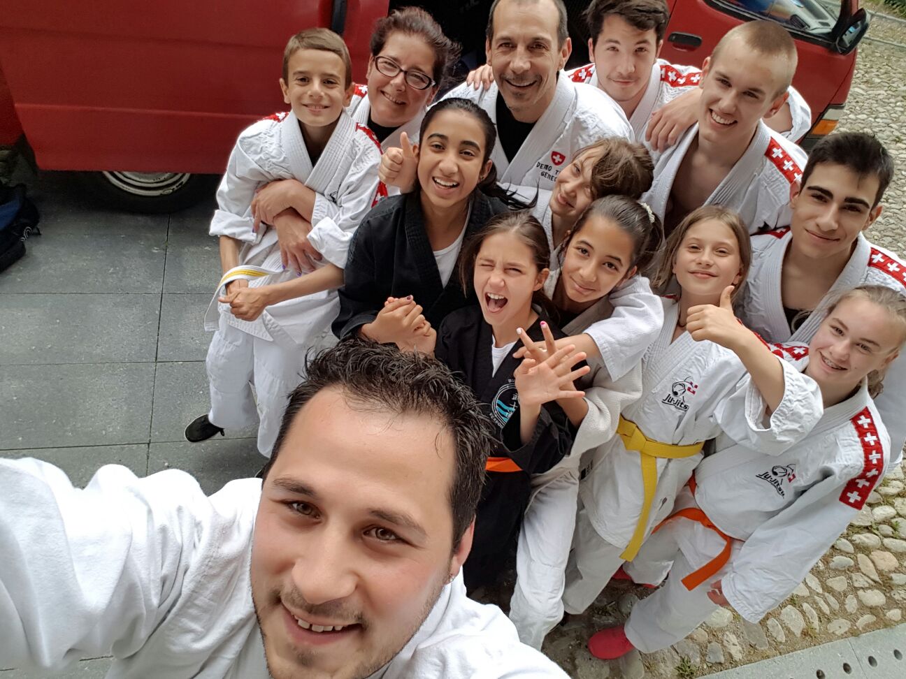 Le Demo Team Genève au Lignon